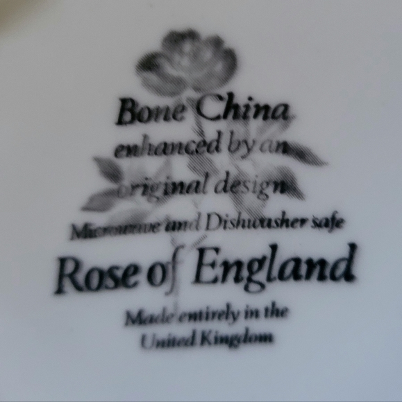 ROSE OF ENGLAND Set of 2 Bone China Tea / Coffee Mugs Summer Garden ☀️ Design - Picture 3 of 3